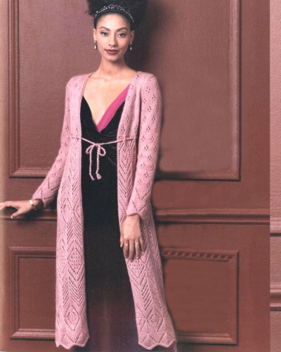 Durchbrochene Strickjacke aus dünnem Garn. Schema und Beschreibung