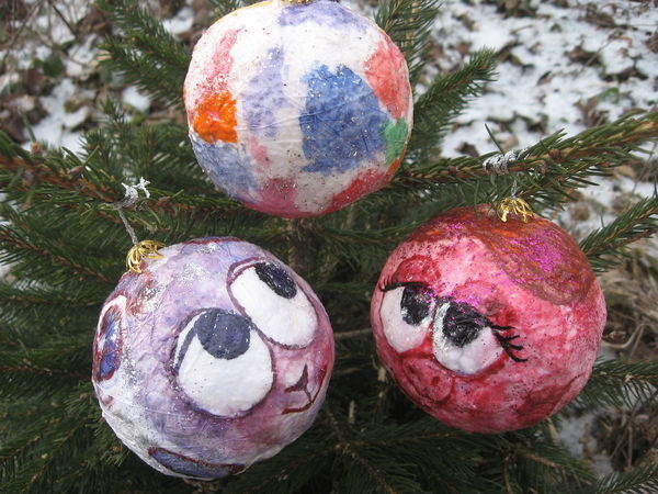 Schnee aus Watte zum Basteln. So machen Sie es selbst