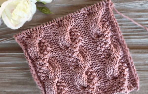 Verwirrungsmuster mit Stricknadeln. Schema und Beschreibung für Anfänger