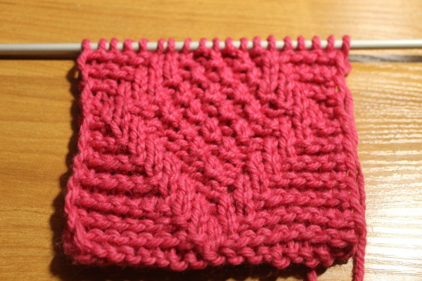 Muster (Design) Reisstricken. Schema mit Beschreibung für Anfänger
