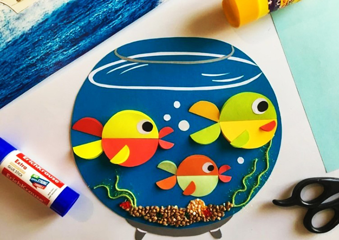 Anwendung von Fischen in einem Aquarium Vorbereitungs-, Junior-, Senior-Gruppe