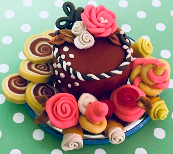 Plastilinkuchen für Kinder von 3-4-5-6 Jahren Schritt für Schritt