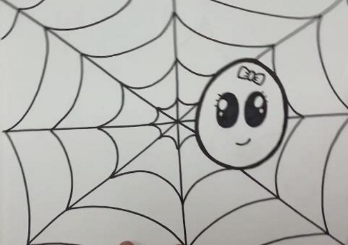 Spinnennetz zeichnen für Kinder mit Bleistift Schritt für Schritt