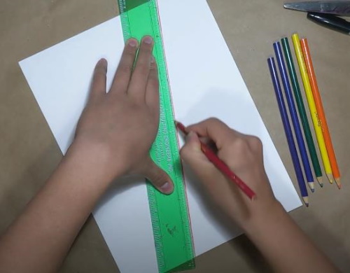 Spinnennetz zeichnen für Kinder mit Bleistift Schritt für Schritt