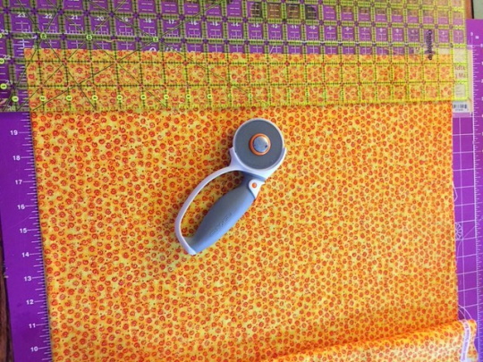 Patchworkdecke aus Denim zum Selbermachen. Meisterklasse