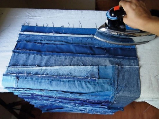 Patchworkdecke aus Denim zum Selbermachen. Meisterklasse