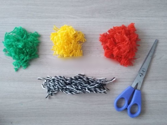 Lavoretti da fare a casa con un bambino di 5 anni. Foto