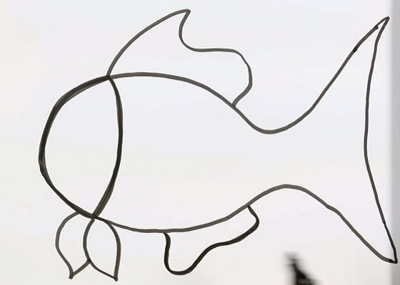 Fischzeichnung für Kinder Schritt für Schritt mit einem Bleistift