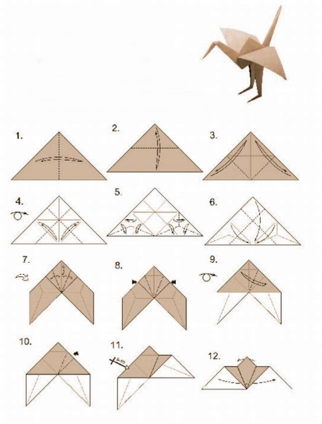 So basteln Sie einen Papierkranich aus Origamipapier