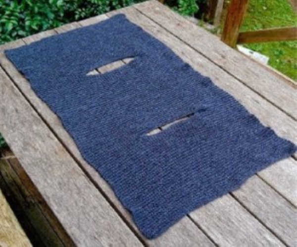 DIY-Baba-Jaga-Kostüm für Erwachsene aus Restmaterialien. Foto