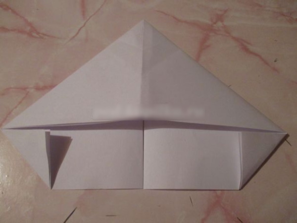 Springender Papierfrosch. Origami-Diagramm Schritt für Schritt