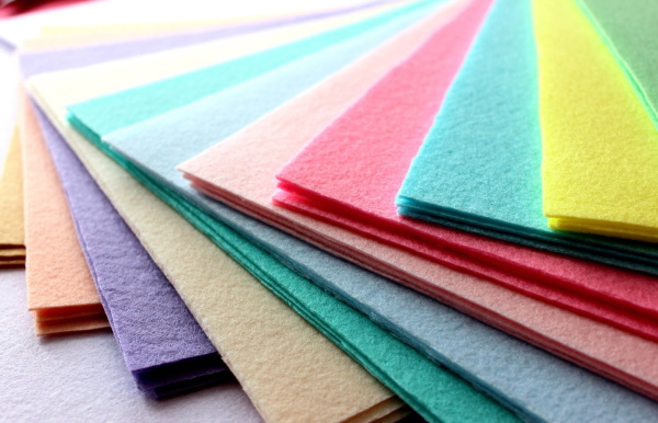 DIY-Filzvogel. Muster Schritt für Schritt, Vorlagen