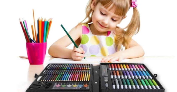 Kit da disegno per bambini in valigia