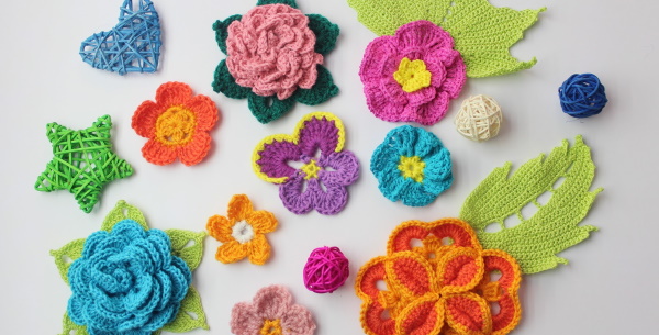 Volumetrische Häkelblume. Schema und Beschreibung