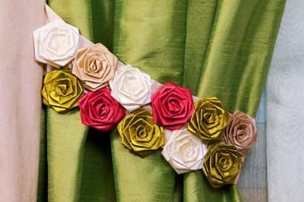 Basteln Sie selbst aus künstlichen Blumen. Foto