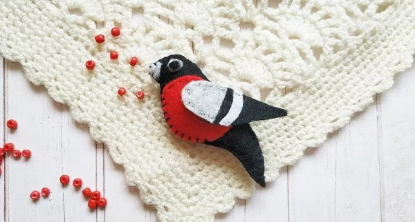 DIY-Filzvogel. Muster Schritt für Schritt, Vorlagen