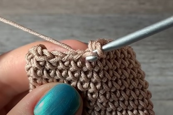 Doppelhäkeln und Einzelhäkeln. Strickanleitung, Muster, Symbole