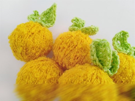 DIY-Garnknäuel-Blumenstrauß am Spieß