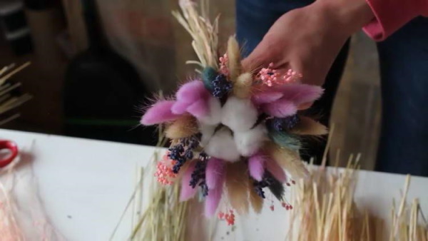 Sträuße aus getrockneten Blumen. Fotos, DIY-Kompositionen für Anfänger