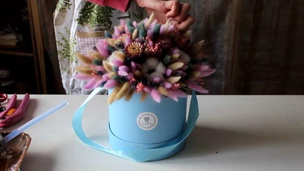 Sträuße aus getrockneten Blumen. Fotos, DIY-Kompositionen für Anfänger