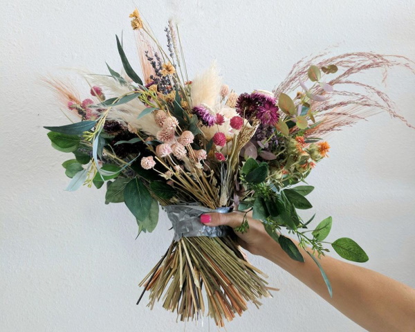 Sträuße aus getrockneten Blumen. Fotos, DIY-Kompositionen für Anfänger