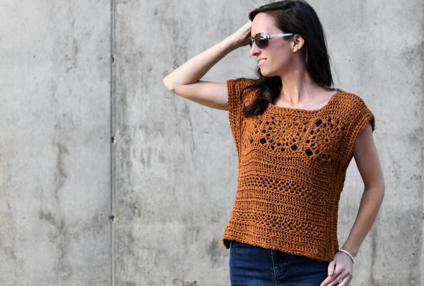 Stricken im Boho-Stil für Frauen mit Stricknadeln. Komplette Diagramme, Modelle, Muster
