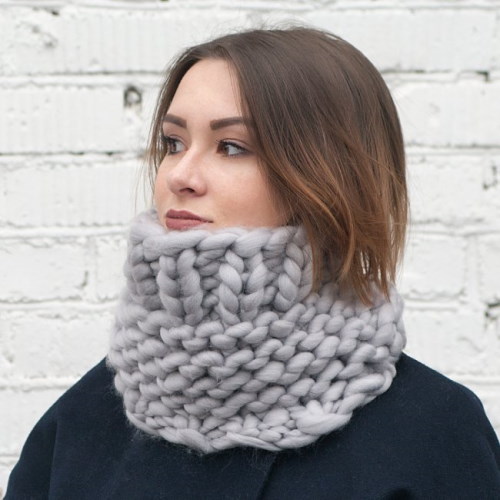 Stricken mit den Händen aus dickem Garn für Anfänger: Decke, Schal, Snood, für Kinder