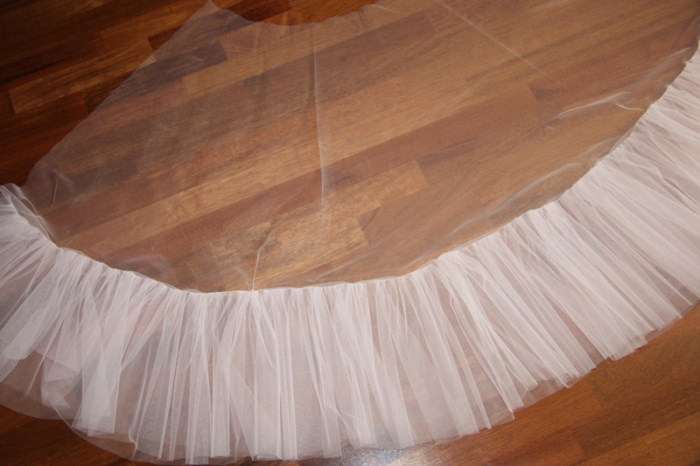 Wie man mit eigenen Händen einen Petticoat aus Tüll für einen Sonnenrock, einen Halbsonnenrock näht