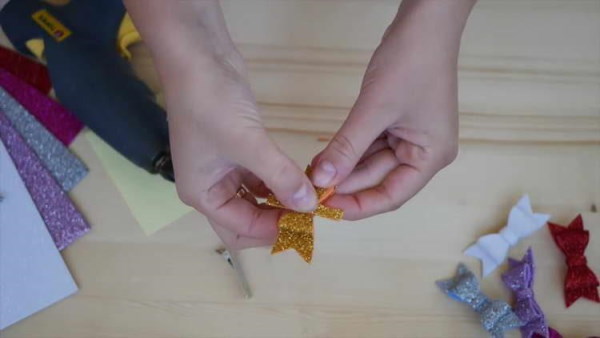 Basteln aus Foamiran für Kinder zum Selbermachen. Vorlagen