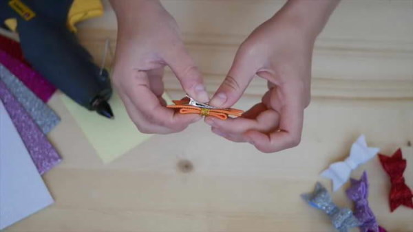 Basteln aus Foamiran für Kinder zum Selbermachen. Vorlagen