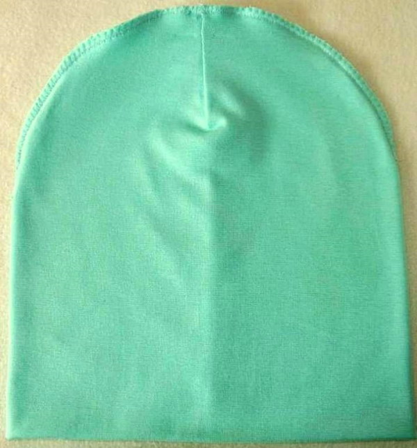 Strickmütze für Damen. Muster, wie man mit eigenen Händen näht