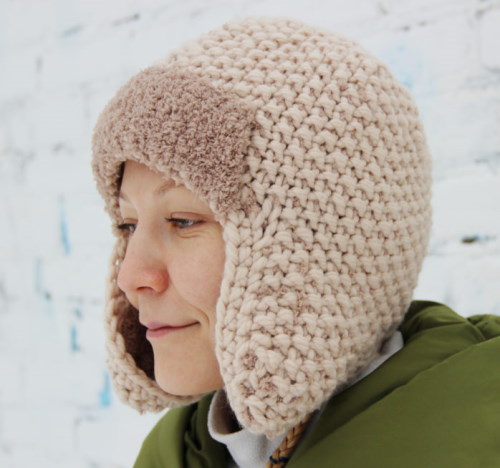 Mützen aus dickem Garn mit großen Stricknadeln. Muster und Beschreibungen, Modelle für Herbst, Winter für Damen