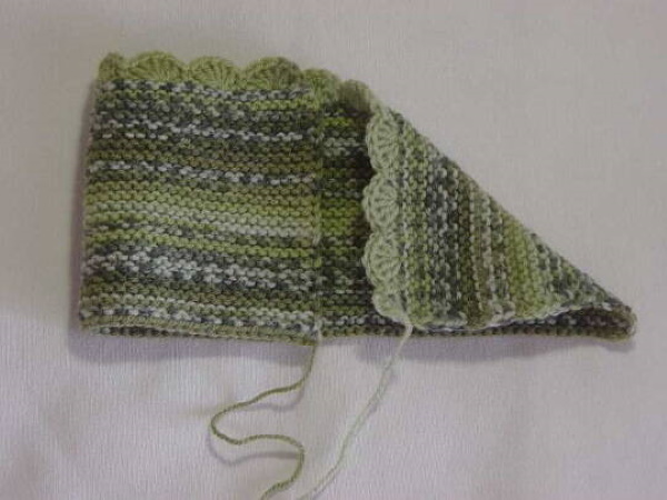 Gestrickte Hausschuhe für Anfänger Schritt für Schritt mit Beschreibung