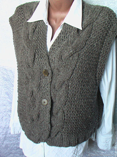 Gestrickte Mohairweste für Damen und Mädchen. Schemata und Beschreibung, neue Modelle