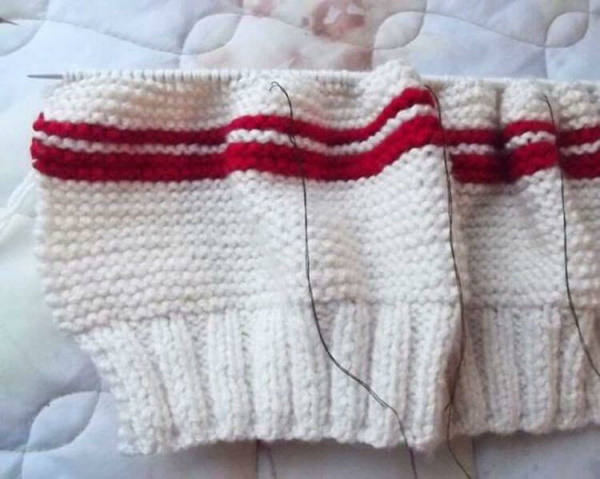 So stricken Sie eine Damenbaskenmütze mit Stricknadeln. Schemata mit Beschreibung Sommer, Winter