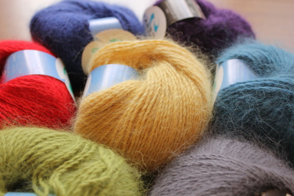 Doppelseitiges Strickmuster für einen Snood. Strickmuster