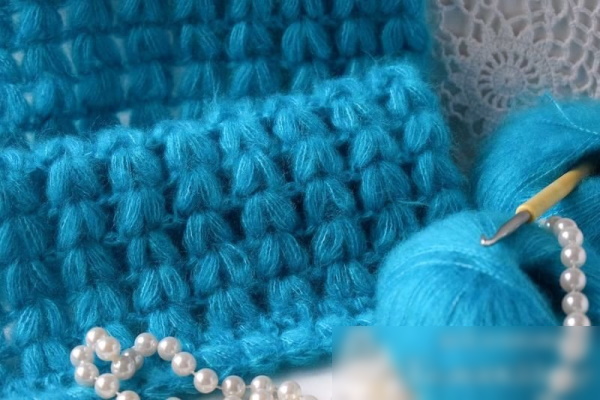 Häkelschal. Strickanleitungen für Anfänger, Schritt-für-Schritt-Beschreibung