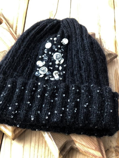 Tokari-Mütze aus Mohair mit englischen elastischen Stricknadeln