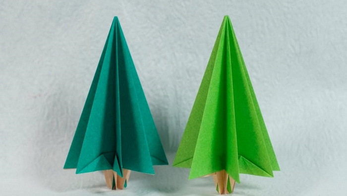 Origami für Kinder von 5-6-7 Jahren. Weihnachtsbaum