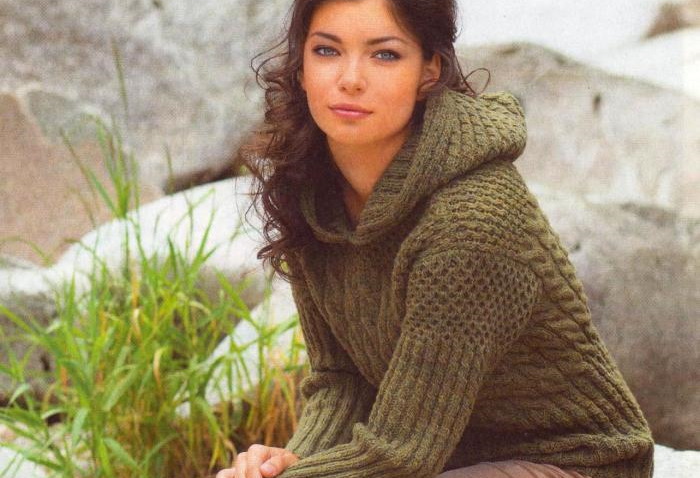 Original Damen Pullover Größe ML mit Kapuze