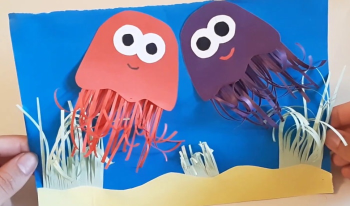 Papierapplikation für Kinder von 5–6 Jahren. Oktopus