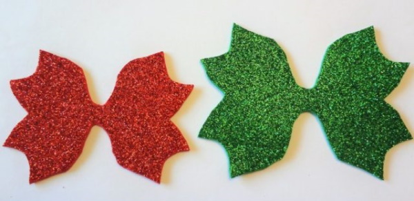 DIY Foamiran-Schleifen: Neujahrsschleifen mit Pailletten