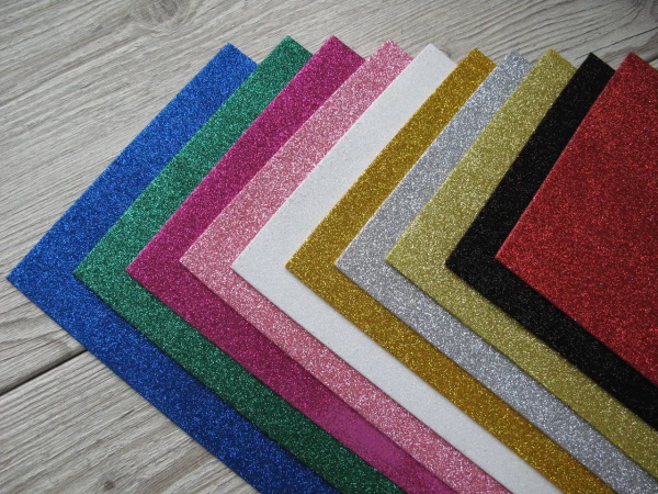 DIY Foamiran-Schleifen: Neujahrsschleifen mit Pailletten
