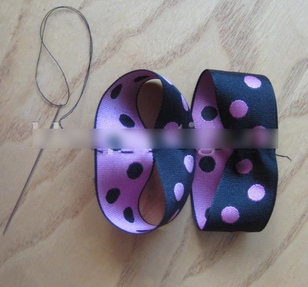 Schleifen aus Ripsband mit eigenen Händen 2,5-4-5 cm, Schule für Mädchen
