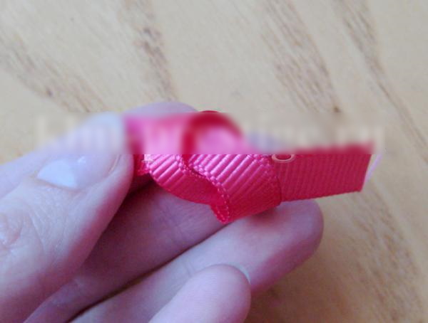 Schleifen aus Ripsband mit eigenen Händen 2,5-4-5 cm, Schule für Mädchen