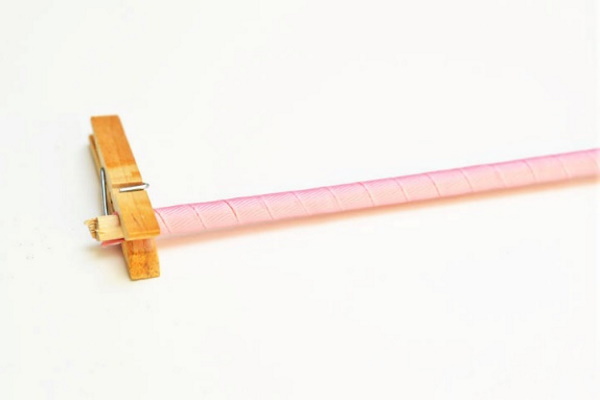 Schleifen aus Ripsband mit eigenen Händen 2,5-4-5 cm, Schule für Mädchen