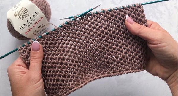 Patentstrickmuster. Schnittmuster, Beschreibung einfach, schön für Anfänger für Mützen, Schals, Strickjacken