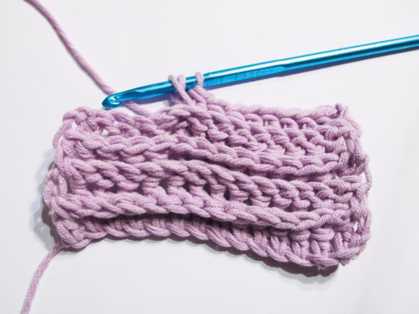 Häkelmuster für Schals und Snoods. Schemata, Beschreibungen einfach, schön, zart