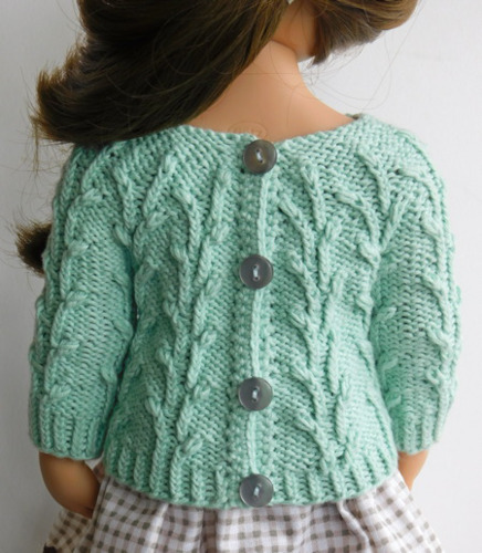 Strickkleidung für Puppen mit Stricknadeln mit eigenen Händen