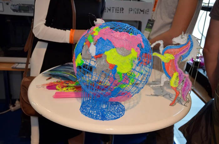 Globus aus Plastilin. So machen Sie es selbst, Modell